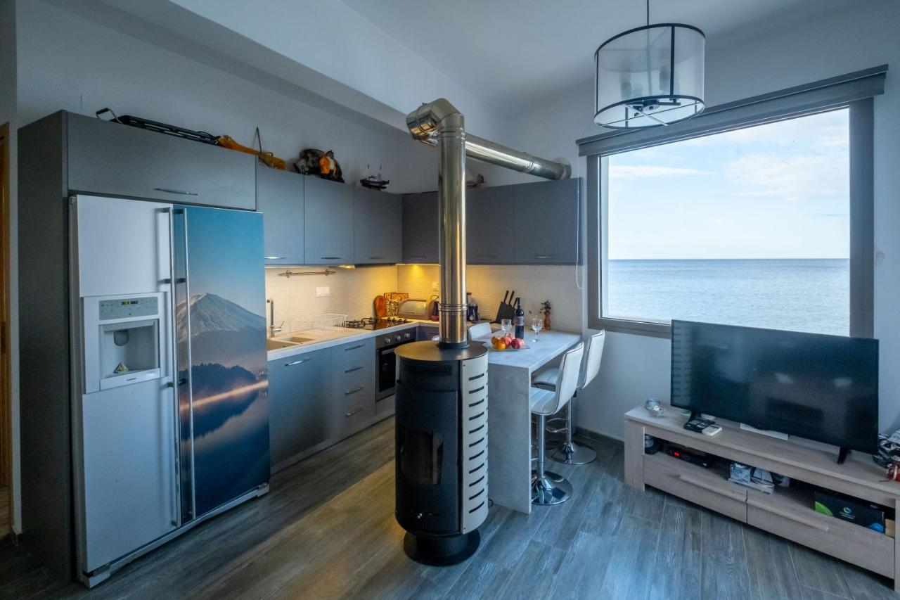 Seaside Flat With Hydromassage Apartment Mochlos Exterior photo